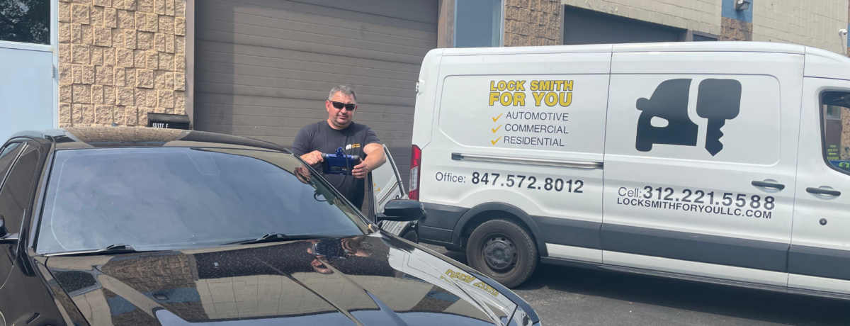 Automotive Locksmith Wheeling IL 60090
