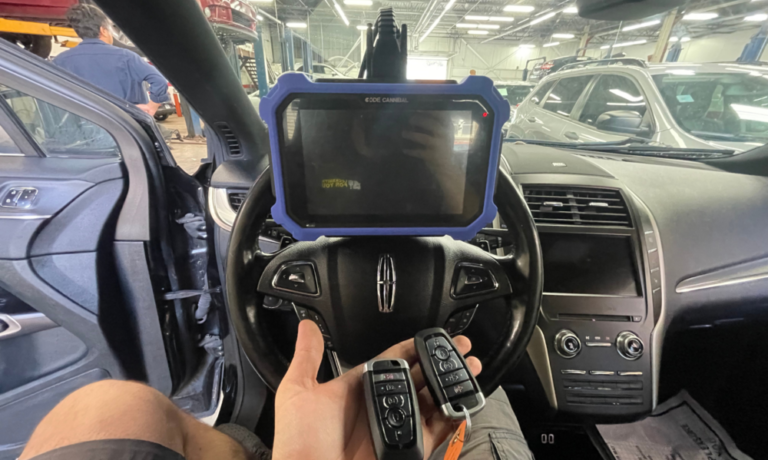 Automotive Locksmith Wheeling IL 60090