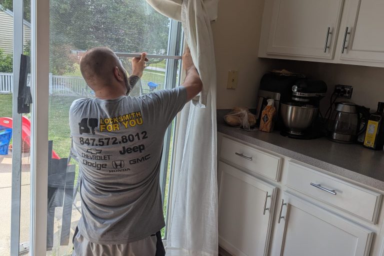 Locksmith Niles IL 60714: